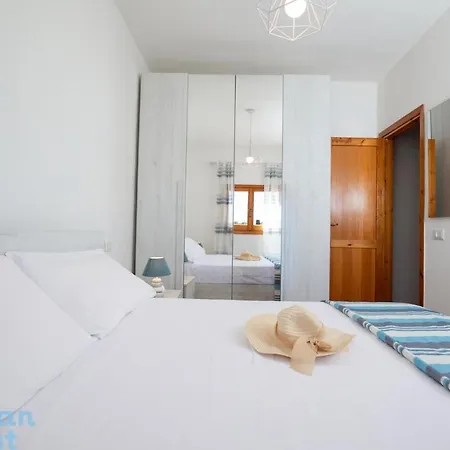 Terrazza Smeralda-porto Rotondo Sea View-free Parking Apartment